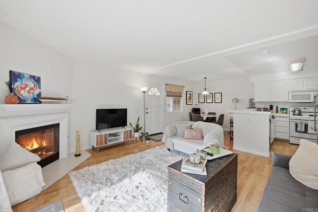 Detail Gallery Image 3 of 34 For 3211 Sirena Vista Way #116,  Carlsbad,  CA 92009 - 1 Beds | 1 Baths