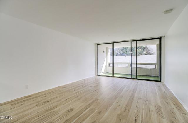 Detail Gallery Image 11 of 19 For 121 S Hope St #321,  Los Angeles,  CA 90012 - 1 Beds | 1 Baths