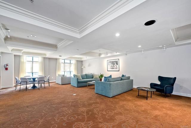 2400 5th Avenue, San Diego CA: https://media.crmls.org/mediaz/cb4c50c0-74c0-4aff-b338-8485c10a4741.jpg