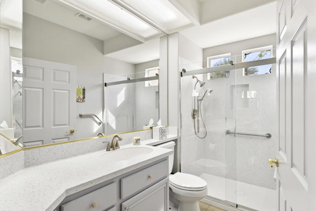 78108 Foxbrook Lane, Palm Desert CA: https://media.crmls.org/mediaz/cb4d62c7-ef3a-44d0-9398-dac0741db65b.jpg