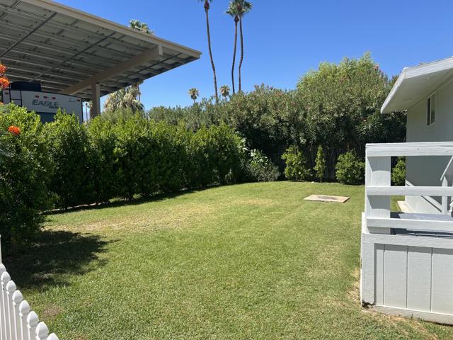 3 Sand Creek, Cathedral City CA: https://media.crmls.org/mediaz/cb4dfa8a-59ff-4a33-813e-782e5715563c.jpg