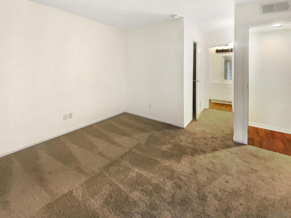 12059 Alta Carmel Ct - photo 16