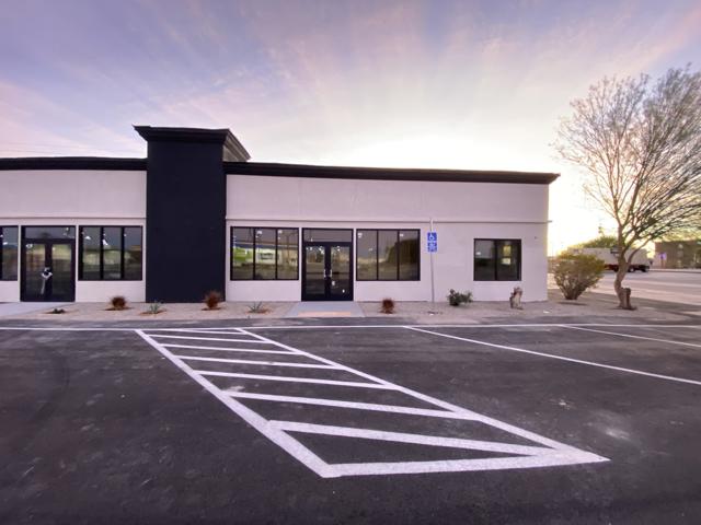 320 Lovekin Boulevard, Blythe CA: https://media.crmls.org/mediaz/cb4f3e1f-b691-4930-8a45-5dc6dfc46c72.jpg