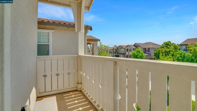 4763 Dundee St, Antioch CA: https://media.crmls.org/mediaz/cb4f4c11-b344-40f8-ab4c-1804109cbe7e.jpg