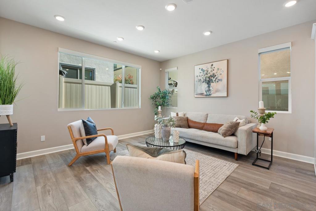 MLS #250042612SD image #17