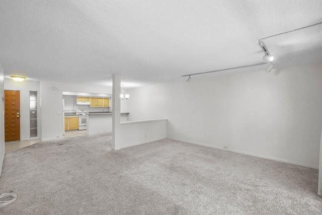 Photo #7: NDP2404678 Listing 