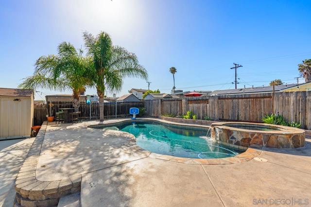 9476 Terrywood Road, Santee CA: https://media.crmls.org/mediaz/cb50dc9e-348c-4dfb-ba0d-0b14f79fdc35.jpg