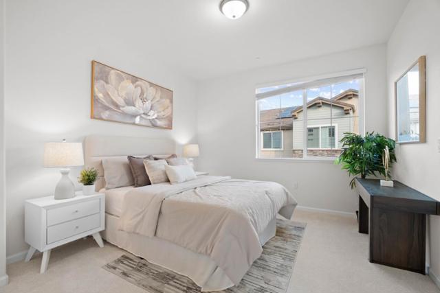 862 White Moonstone Loop, San Jose CA: https://media.crmls.org/mediaz/cb5135f8-7197-4e8e-b599-0e94b91774af.jpg