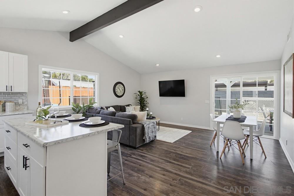 320 James St - photo 9