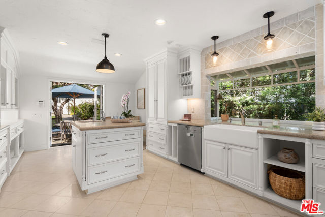 Drew Fenton | 31202 Broad Beach Road Malibu CA | MLS: 7104952