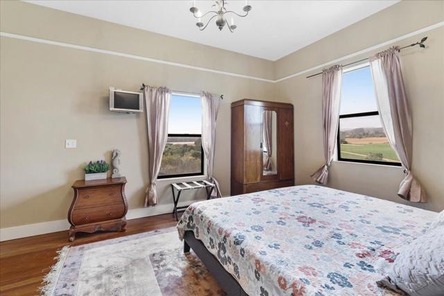 1258 San Andreas Road, Watsonville CA: https://media.crmls.org/mediaz/cb53b0b3-901a-48c2-97f9-81b3f18d665d.jpg
