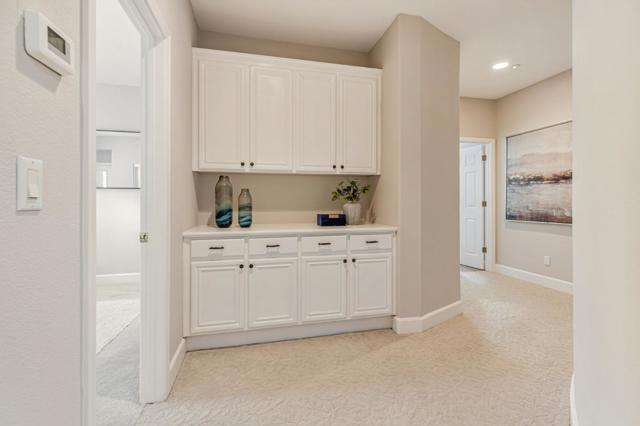 7473 Hoylake Court, Gilroy CA: https://media.crmls.org/mediaz/cb53c25d-b67c-4478-be0d-f725fef4e23e.jpg