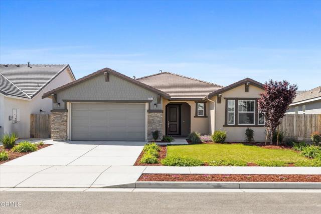Detail Gallery Image 1 of 32 For 15619 Donostia St, Bakersfield,  CA 93314 - 3 Beds | 1 Baths