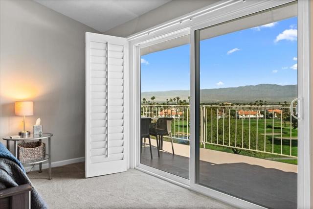 296 Vista Royale E Circle, Palm Desert CA: https://media.crmls.org/mediaz/cb54a7ca-53a3-4780-867a-2bcfd3685ada.jpg