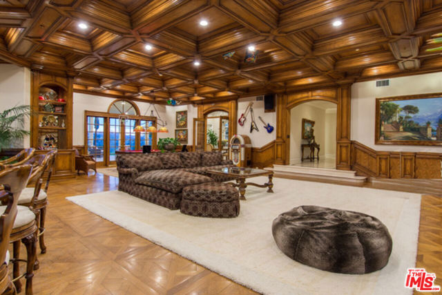3855 BRUNSTON Court, Westlake Village CA: https://media.crmls.org/mediaz/cb5546a4-12ed-4bc5-b389-79a74b6c94f5.jpg