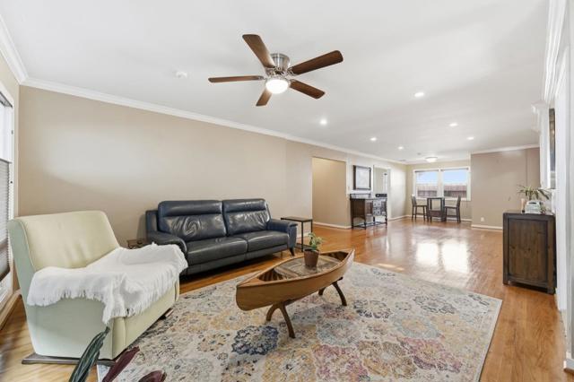 976 2nd Avenue, Redwood City CA: https://media.crmls.org/mediaz/cb564327-69df-4541-b5ef-4605953785b4.jpg