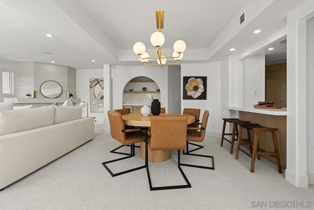 1099 1st St, Coronado CA: https://media.crmls.org/mediaz/cb572f4e-d6de-4815-a0c5-70f676894200.jpg