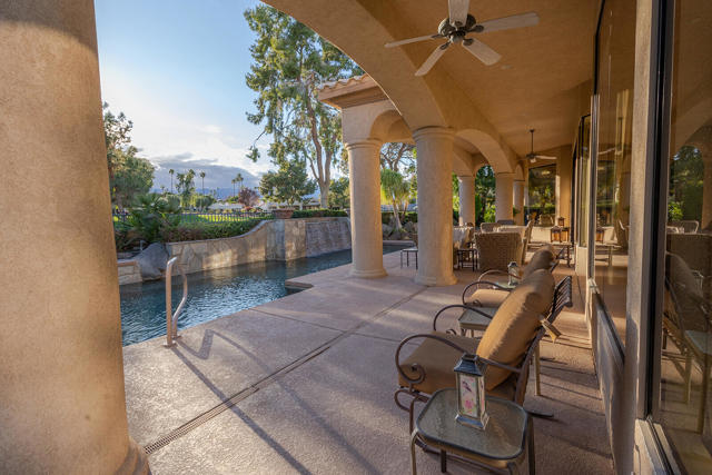 38111 Tandika N Trail, Palm Desert CA: https://media.crmls.org/mediaz/cb57bdaf-44b1-410a-b68a-9be040fd3536.jpg