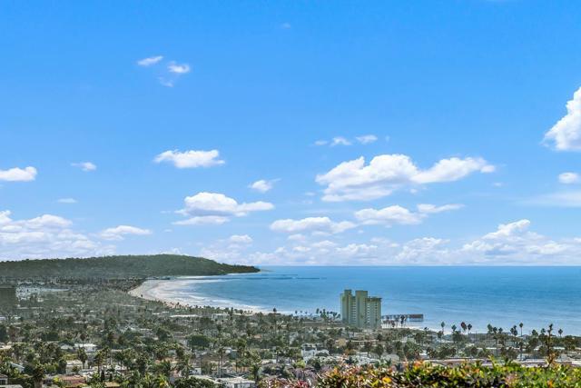 5504 Rutgers Road, La Jolla CA: https://media.crmls.org/mediaz/cb5817bc-de5c-413a-82a0-dedd586f18e2.jpg