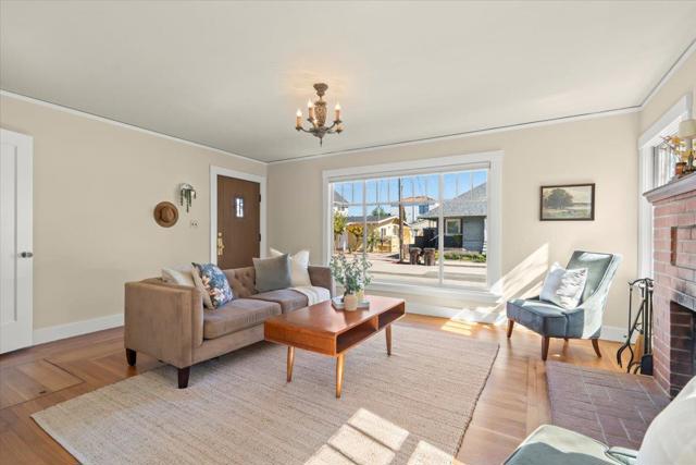 211 2nd Avenue, Santa Cruz CA: https://media.crmls.org/mediaz/cb586b3d-06de-4c5c-a483-26a12410f781.jpg