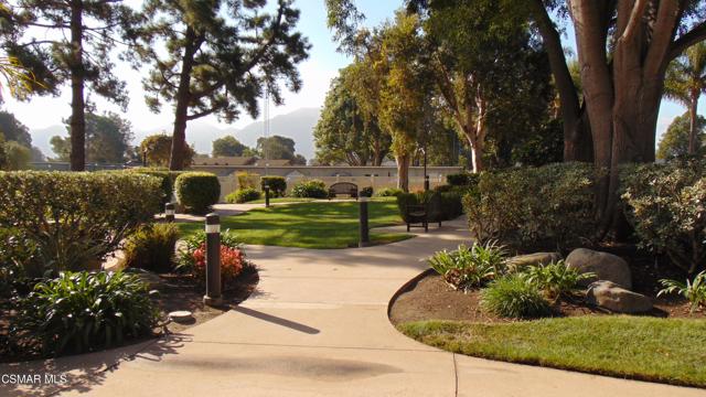 35205 Village 35, Camarillo CA: https://media.crmls.org/mediaz/cb586c8a-ea1a-41d8-aa0e-e55aafc59628.jpg