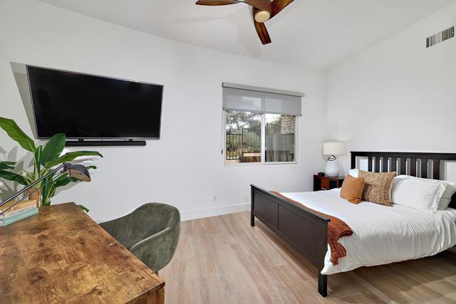 1749 Noma Lane, Encinitas CA: https://media.crmls.org/mediaz/cb587619-bf97-4ade-b005-cde9f0a7be80.jpg