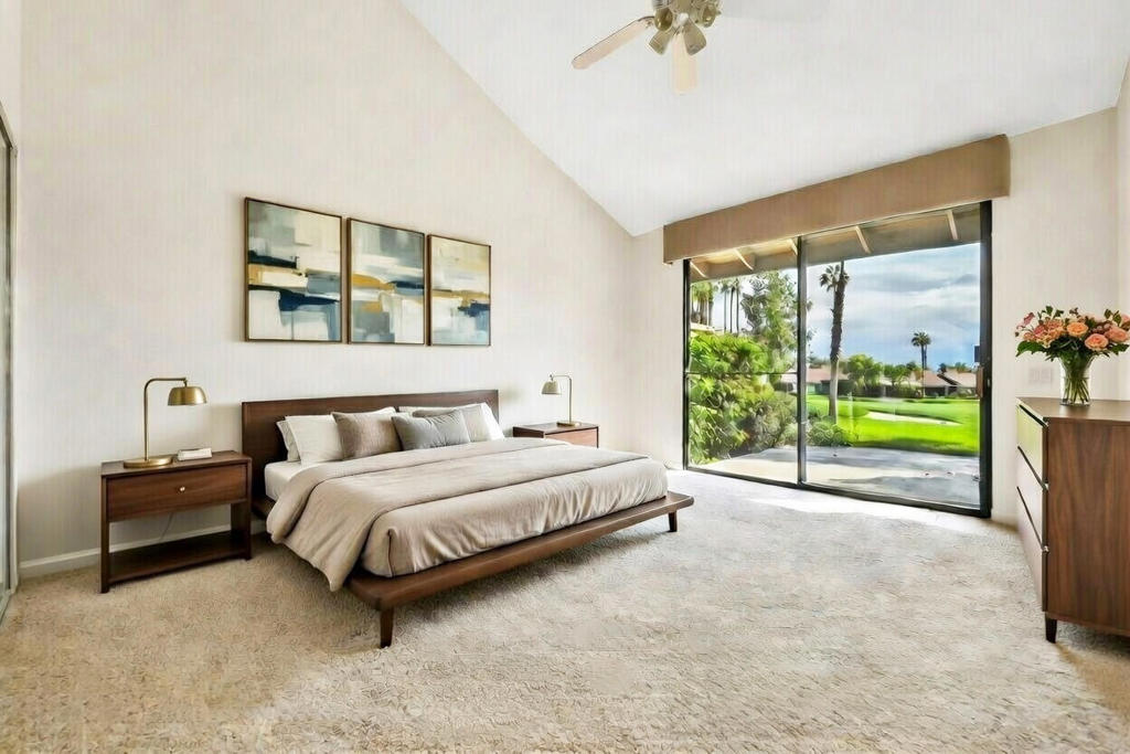 https://media.crmls.org/mediaz/cb5a2fbe-8c43-4360-a722-ddb836772fdc.jpg?preset=X-Large