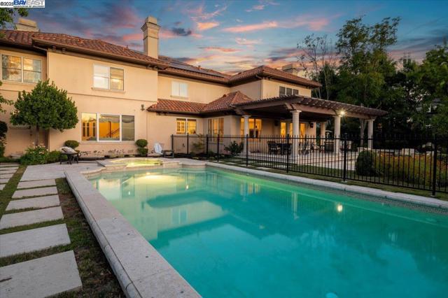 1137 Via Di Salerno, Pleasanton CA: https://media.crmls.org/mediaz/cb5a7ea4-867a-4ce3-ab04-aaee2363afdf.jpg