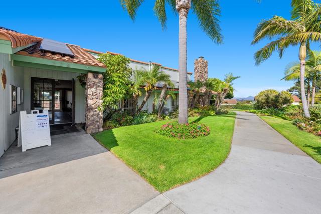 1866 Forestdale Drive, Encinitas CA: https://media.crmls.org/mediaz/cb5bbccb-d04a-49ef-a65d-f35aaa3cfe3b.jpg