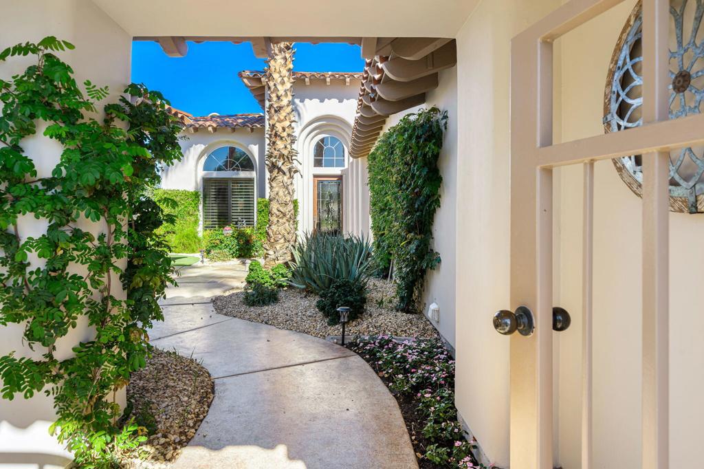 MLS #219138537DA image #16