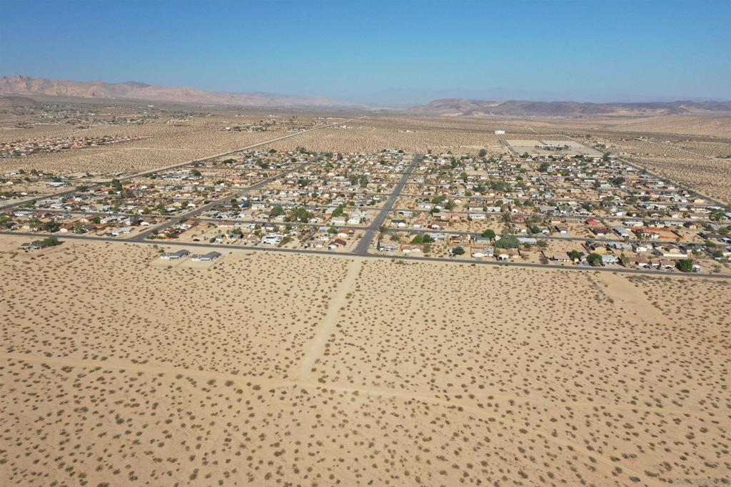 MLS #250043070SD image #28