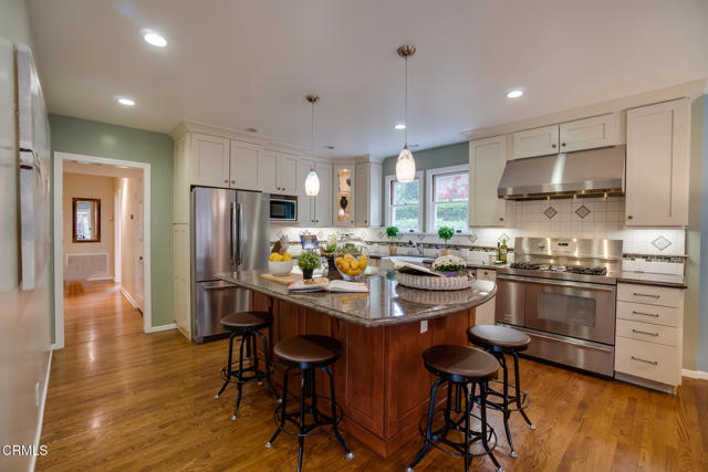 584 Rosemont Avenue, Pasadena CA: https://media.crmls.org/mediaz/cb5f979f-c64c-4765-8801-32c1a8ac971e.jpg