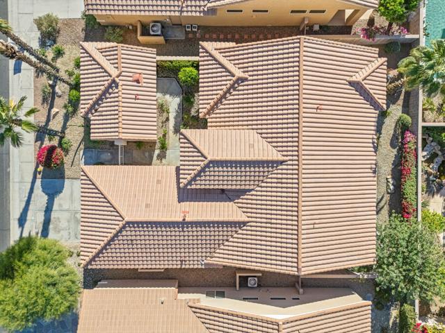 37261 Mojave Sage Street, Palm Desert CA: https://media.crmls.org/mediaz/cb615361-8e9c-4742-8080-1efe63723469.jpg