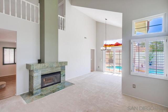 14811 Summerbreeze Way, San Diego CA: https://media.crmls.org/mediaz/cb618efc-2f51-4835-983d-682bcb60b486.jpg