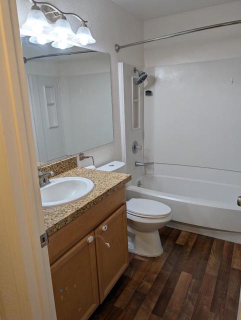 5696 Makati Circle, San Jose CA: https://media.crmls.org/mediaz/cb620dfb-7b6b-48d1-86f0-b121aa0ee2c4.jpg