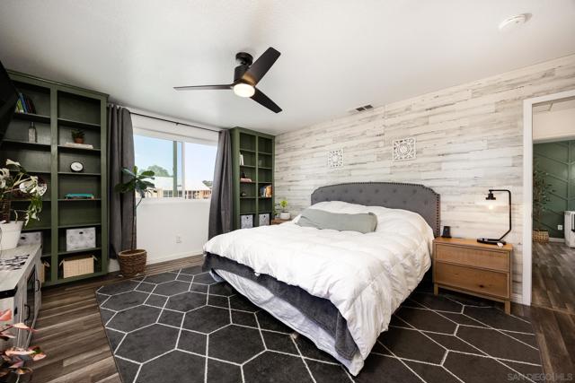 5778 Cumberland St, San Diego CA: https://media.crmls.org/mediaz/cb62d680-21bb-4c3b-8475-cc42641dae61.jpg