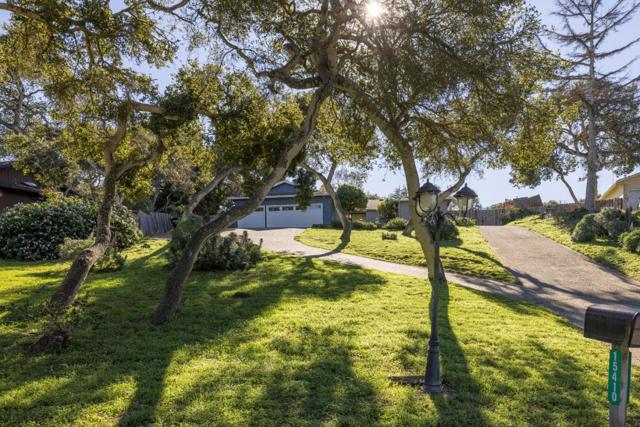 15410 Oak Hills Drive, Salinas CA: https://media.crmls.org/mediaz/cb641b9d-480b-4b26-b6fb-3664889e273c.jpg