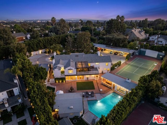 17503 Rancho Street photo 32
