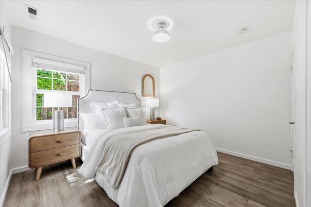 1019 Riverton Drive, San Carlos CA: https://media.crmls.org/mediaz/cb652301-b164-4e1f-800e-4ecd0fed63db.jpg