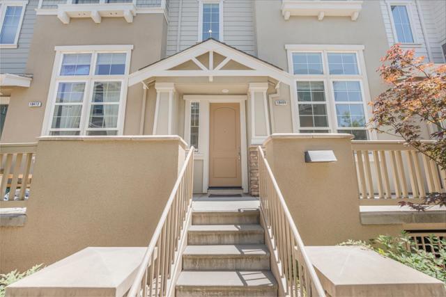 18409 Ruby Lane, Morgan Hill CA: https://media.crmls.org/mediaz/cb655b13-eae8-4a53-a65d-c3664b6d39a3.jpg
