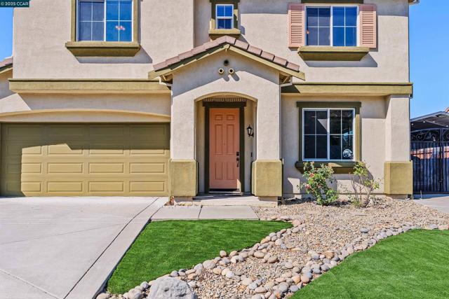 3826 Danbury Way, Fairfield CA: https://media.crmls.org/mediaz/cb658852-9008-44eb-9cec-aede0b7e2ee4.jpg