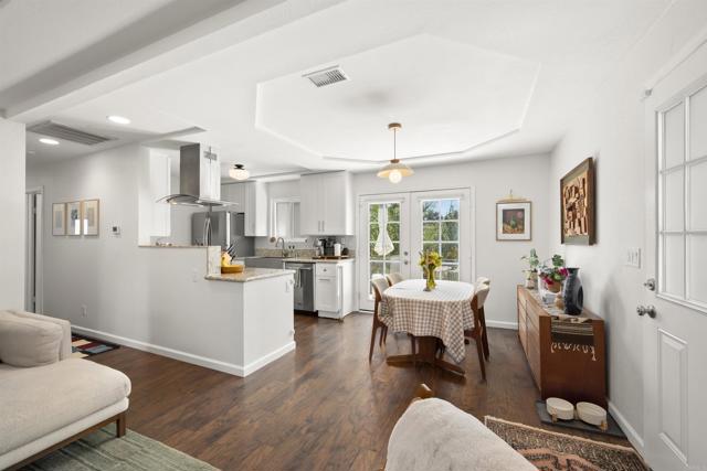 3030 Nile Street, North Park (San Diego) CA: https://media.crmls.org/mediaz/cb6802d9-1f42-4d8c-9f06-c925558d1fbc.jpg