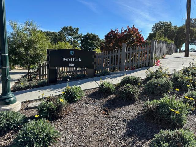 1541 Maple Street, San Mateo CA: https://media.crmls.org/mediaz/cb6812cc-037e-45de-8fdd-4b0887841614.jpg