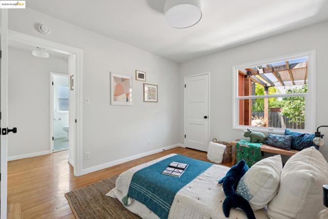 2634 Acton, Berkeley CA: https://media.crmls.org/mediaz/cb683be9-76e0-49b4-875c-c8055b16fdb6.jpg