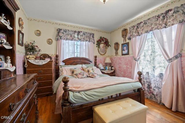 247 Douglas Avenue, Oxnard CA: https://media.crmls.org/mediaz/cb6a663e-558a-442a-87e2-3522e0d4bbe8.jpg