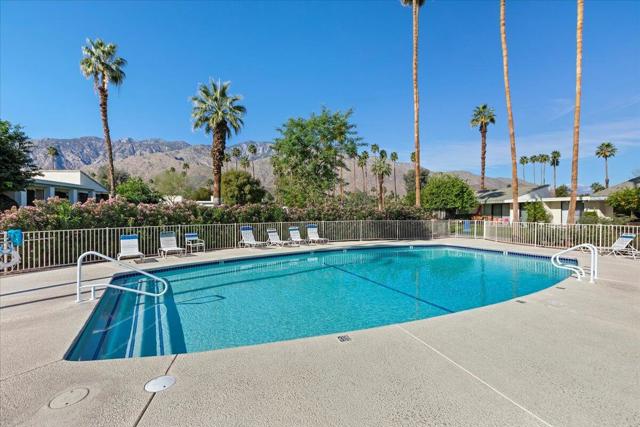 1711 Grand Bahama Drive W, Palm Springs, CA 92264