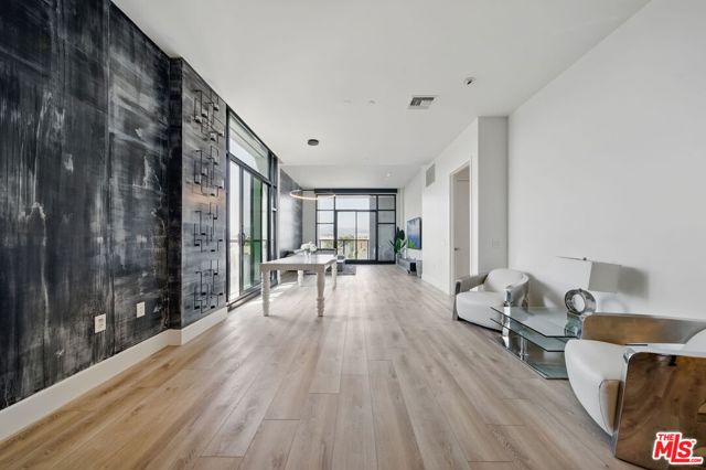 3223 W 6th Street, Los Angeles CA: https://media.crmls.org/mediaz/cb6ccf9d-e37c-41a8-b399-d461572dd894.jpg