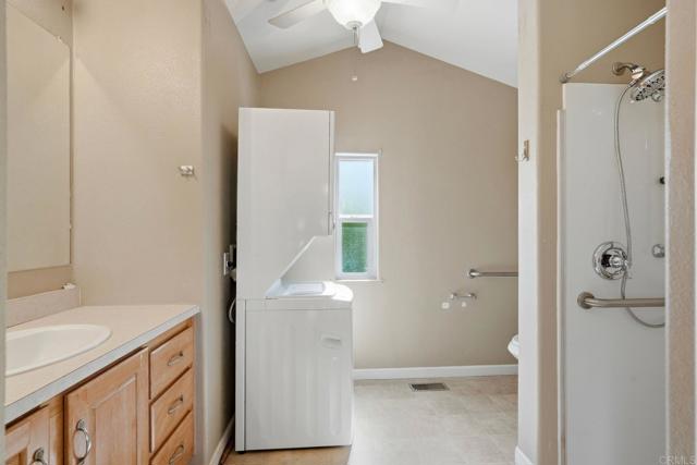 31503 Stardust Lane, Valley Center CA: https://media.crmls.org/mediaz/cb6cec76-9c29-433c-8b27-7b13015cd106.jpg