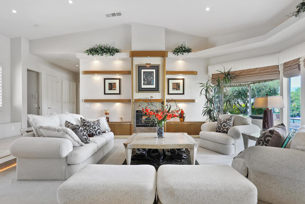 MLS #219138775DA image #3