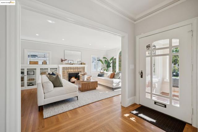 Image 7 of 57 For 1833 Sonoma  